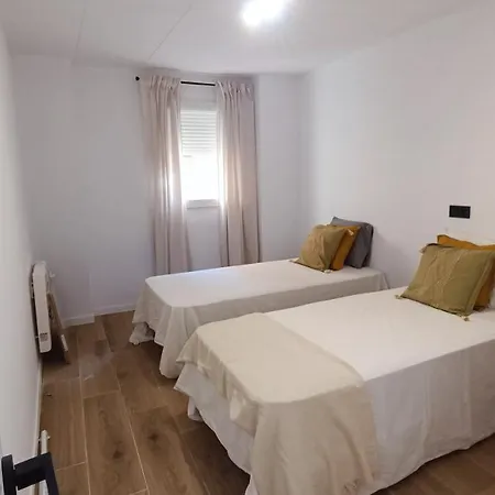 Nuevo Céntrico A 3 Minutos Del Ave Apartamento *