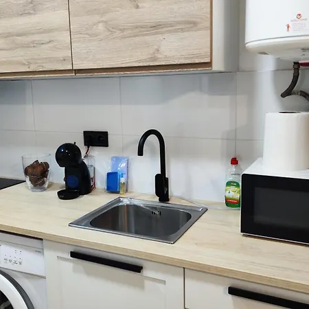Nuevo Céntrico A 3 Minutos Del Ave Apartamento *